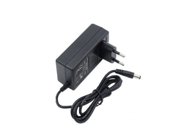 Ladegerät 230V_15V_2000mA